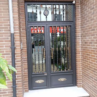puerta de forja de Puertas Automáticas Valsan