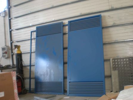 peatonal industrial de Puertas Automáticas Valsan